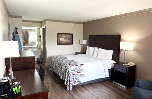 Forrest City Hotel | Days Inn by Wyndham Forrest City I 40