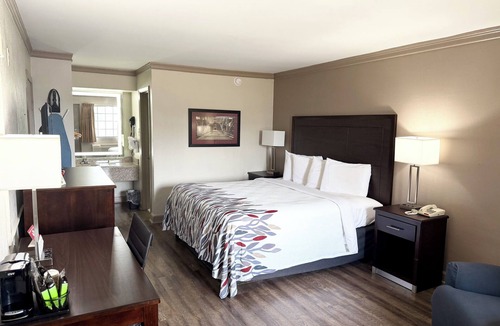 Forrest City Hotel | Days Inn by Wyndham Forrest City I-40