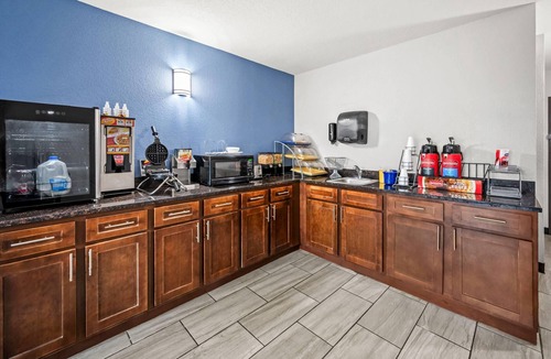 Desire Area Hotel | Days Inn by Wyndham New Orleans Pontchartrain