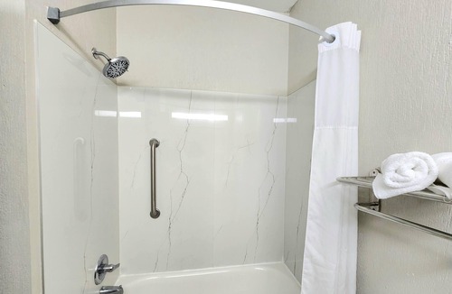 Denham Springs Hotel | Days Inn by Wyndham Denham Springs-Baton Rouge East