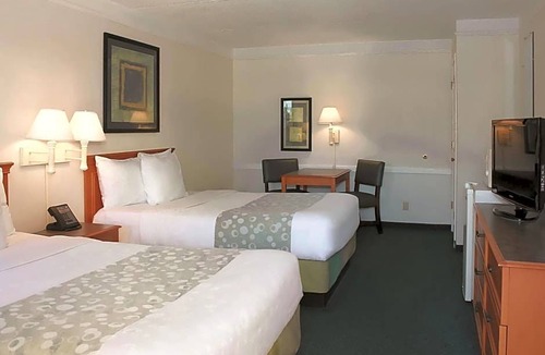 Sulphur Hotel | Days Inn by Wyndham Sulphur West