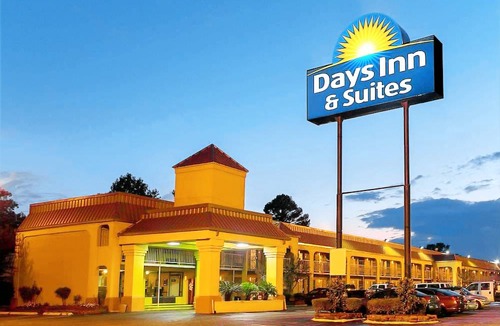 Vicksburg Hotel | Days Inn & Suites by Wyndham Vicksburg