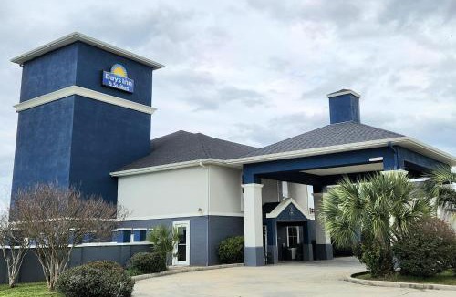 Thibodaux Hotel | Days Inn & Suites by Wyndham Thibodaux