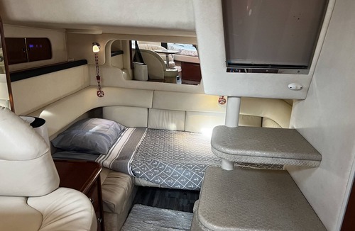 Niceville Boat Rental | Delightful 1 Bedroom Yacht with Spectacular Sunsets