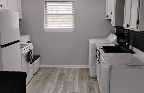 Crestline Heights Apartment | Delightful 2-bedroom apartment with AC in Birmingham