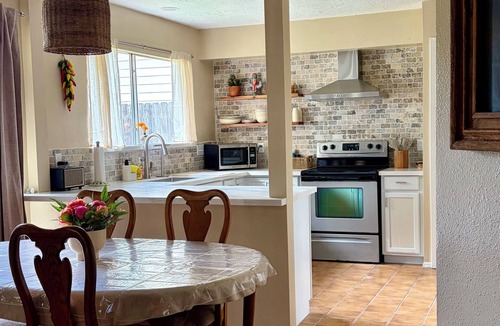 Richmond House | Delightful 3-bedroom Spanish inspired house in Richmond. The Rustic Villa.