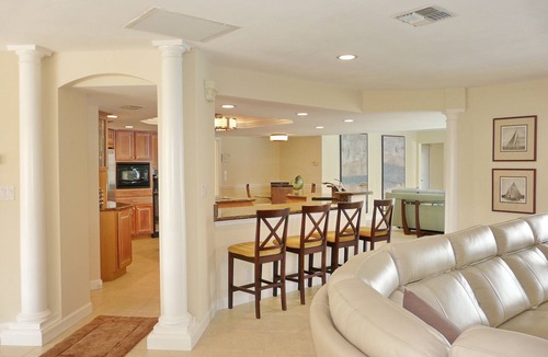 Marco Island House | Delightful home w/pool & direct boating access