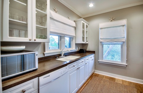 Watercolor Condo | Designer Condo with Gulf View, Great Balcony, Bikes, and 100 yards to Beach Club