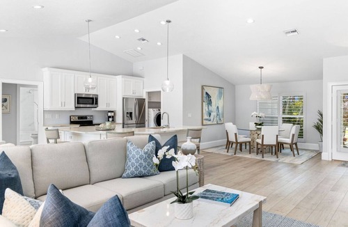 Central Naples House | Designer-Renovated Pool Home in Heart of Naples Minutes to White Sand Beaches