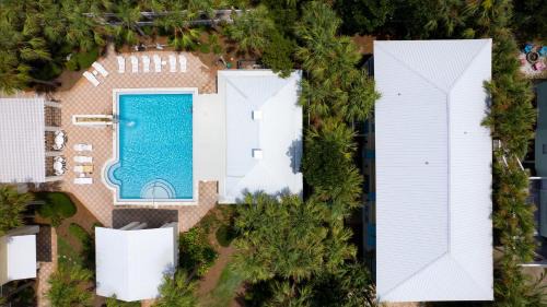 Frangista Beach House | Destin Dream by AvantStay 2-Story Home Walk to Beach