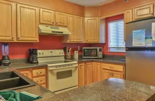 North West Florida Condo | Destin on the Gulf 503 | Beachfront Escape with Pool and Balcony Views