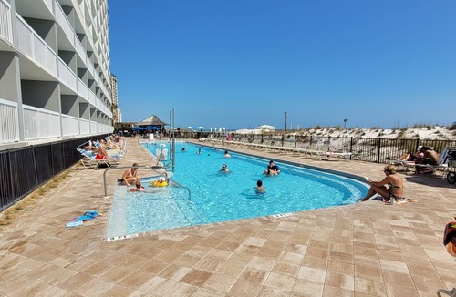 Destin Condo | DESTIN SUNSET PARADISE! 3BR/2BA - 7th Fl - Gulf, Harbor & Lake View - LOCATION!