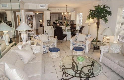 Bunkers Cove Apartment | Destin Towers 1E