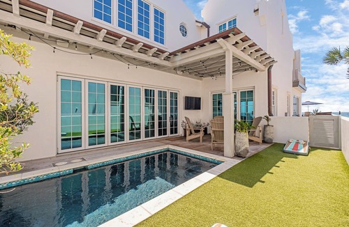 Seacrest House | Devonshire West|Private Beach Access|Gulf Front Luxury Villa with Private Pool