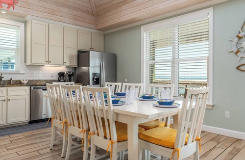 Dauphin Island House | DI Nest | Opening August 15. Beachfront, pool, pets, clean.