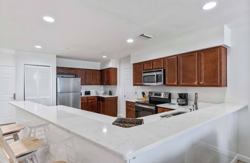 Crystal Beach Condo | Direct Beach, Resort, Gym & Pool - 101B Seabreeze