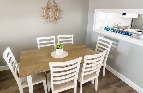 New Smyrna Beach Condo | Direct Ocean Front Cozy Condo with Pool - Amazing View!