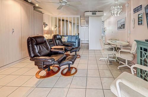 Golden Beach Condo | Directly on the Gulf - Unit 17 - Studio - Second Floor - Sleeps 2