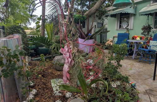 Liberty City Apartment | Disco Art Motel: Miami Stay studio with AC in friendly Allapattah neighborhood