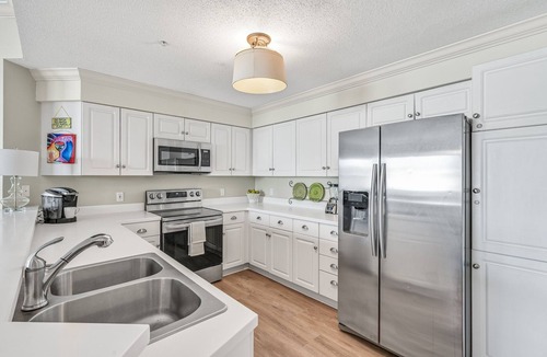 Santa Rosa Beach Condo | Discount June7-17 incl. Beach Chair set Blue Mt Beach 3 BR ocean front building