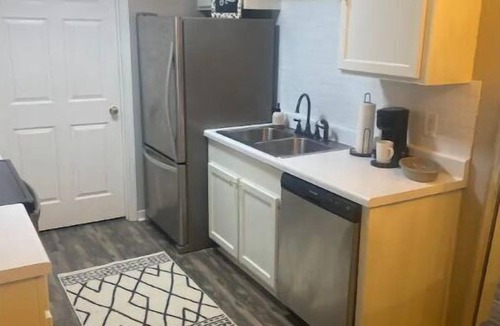 Starkville Apartment | Discover Mississippi State U within 4 mins! Cozy 1-bedroom awaits.