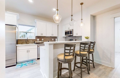 Navarre Beach House | Dog-friendly house near the beach, balconies, washer&dryer, & cable