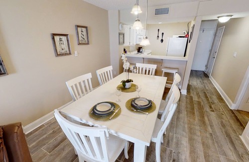 Gulf Lagoon Beach Condo | Dog Friendly, New beds, Master bedroom on Gulf Free Golf and Activities Daily