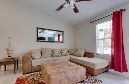 Pensacola Heights Apartment | Dog-Friendly Pensacola Duplex about 7 Mi to Downtown