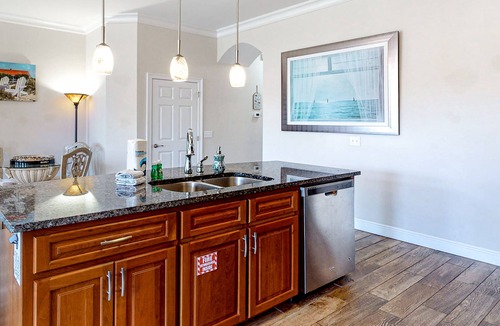 Crescent Beach House | Dog-friendly beach house with balcony, fenced yard, & AC - walk to beach