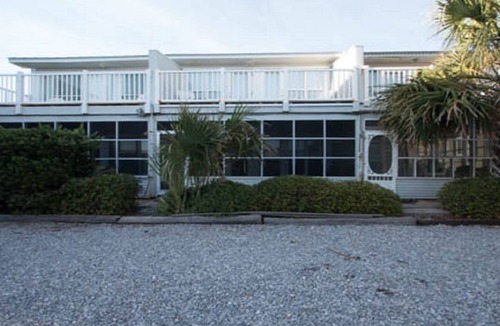 Seacrest House | Dolphin Watch. Steps Away From The White Sands Of The Gulf