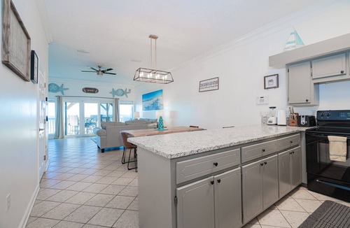 Panama City Beach House | Dolphin Waves Townhouse Unit 11 - PCB - 50 Yards to the beach! Pet Friendly