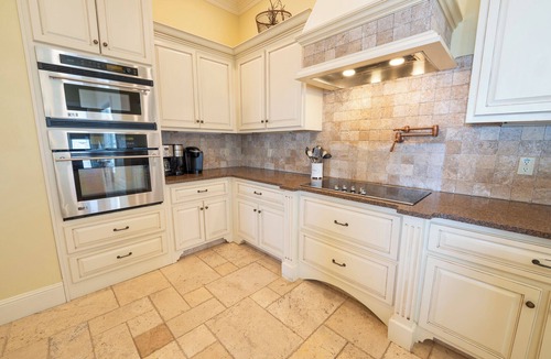 East End House | Double The Savings! Large home with private pool, hot tub