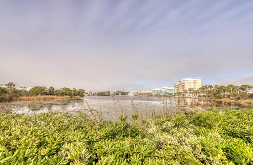 Sunnyside Hotel | Downtown Carillon 4-302