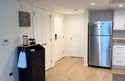 Woodford Park Apartment | Downtown Fort Myers + Riverfront Escape + Pool