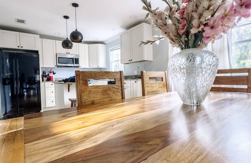 Biloxi Villa | Downtown Ocean Springs 2 bed 2.5 bath with garage