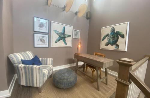 Seacrest House | Downward Dog
