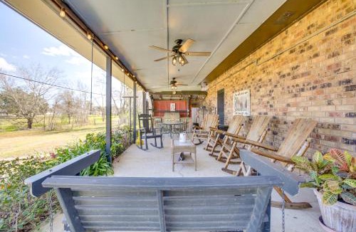 Theriot House | Dularge Grand Villa - Steps to Marina + Fishing!