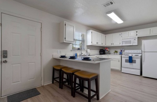 Mississippi City Apartment | Duplex in Gulfport Walk to the beach!