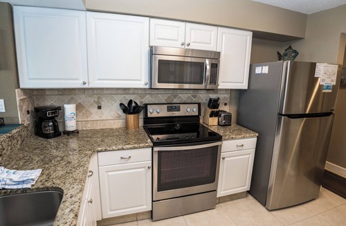 Gulf Lagoon Beach Condo | E1201 Million Dollar View! 3 Gulf Front Pools, Gated Condo