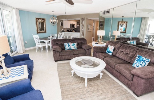 Gulf Lagoon Beach Condo | E1201 Million Dollar View! 3 Gulf Front Pools, Gated Condo