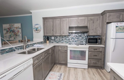 Gulf Lagoon Beach Condo | E601 Corner Unit, 3 Pools, Beautiful View