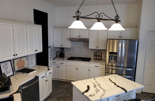 Mesquite House | East Dallas Estate Sleeps10 Veteran Owned