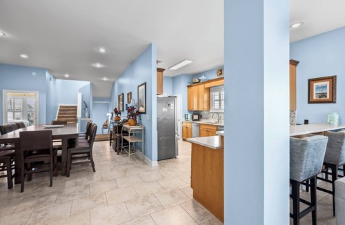 Southpointe House | East Side Of Big Beautiful Beach Front Duplex With Private Pool