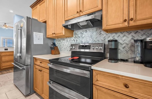 Southpointe House | East Side Of Big Beautiful Beach Front Duplex With Private Pool