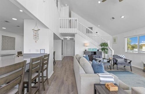 Gulf Trace House | Eastside Wave