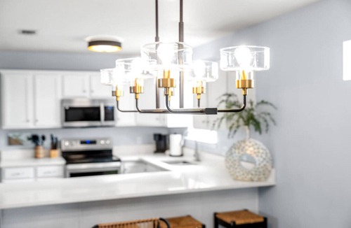 Kiska Beach House | Easy Breezy - Close to Beach