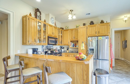 Talisheek Cottage | Eclectic Mandeville Home: Walk to Lakefront Park