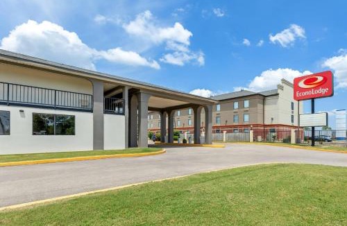 Greenville Cabin | Econo Lodge Greenville