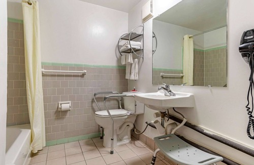 Tallahassee Hotel | Econo Lodge Tallahassee