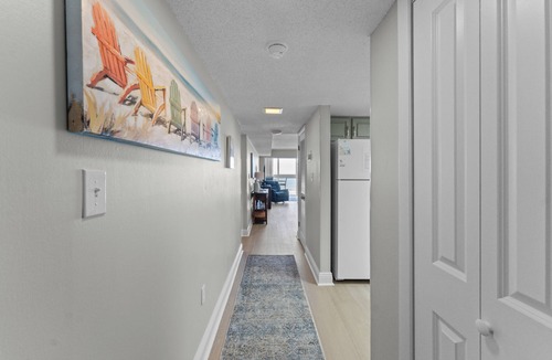 Gulf Shores Condo | ☀️Edgewater West 34. stocked poolside storage room. New paint and floors!⛱️